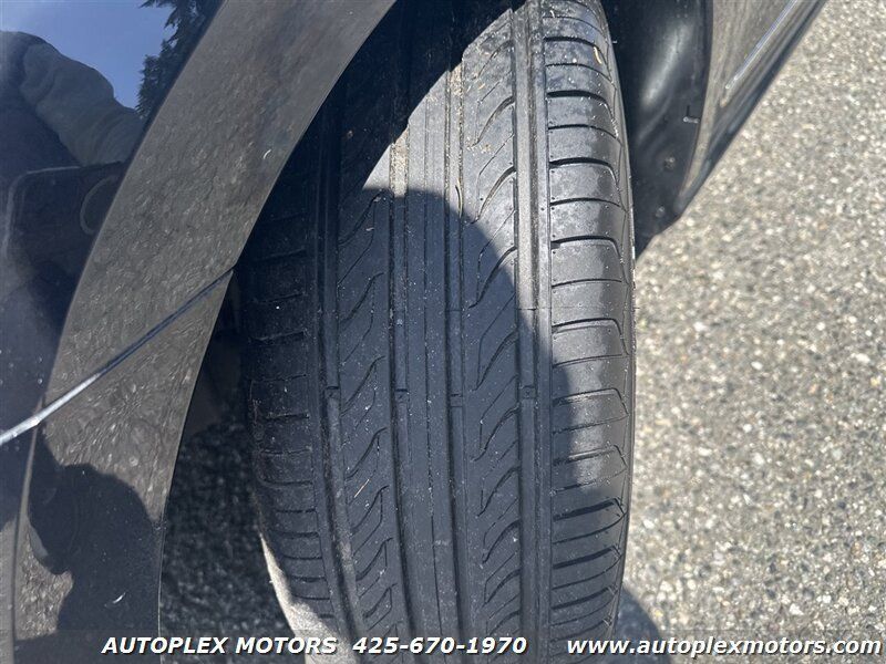 Used 2013 Volkswagen Passat TDI SEL Premium FWD image 29