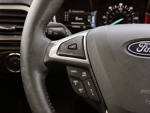 Used 2018 Ford Fusion SE w/ Equipment Group 602A FWD image 29