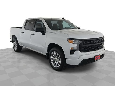 Used 2024 Chevrolet Silverado 1500 Custom RWD image 1