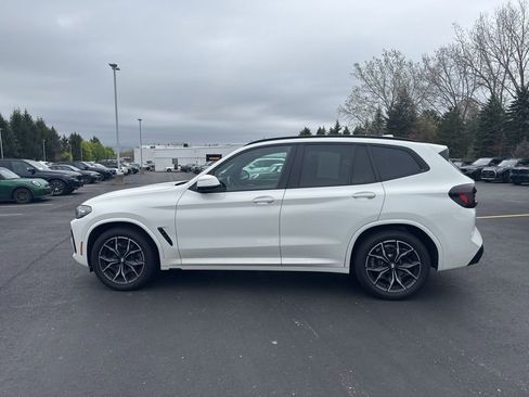 Used 2023 BMW X3 xDrive30i w/ M Sport Package AWD/4WD image 7