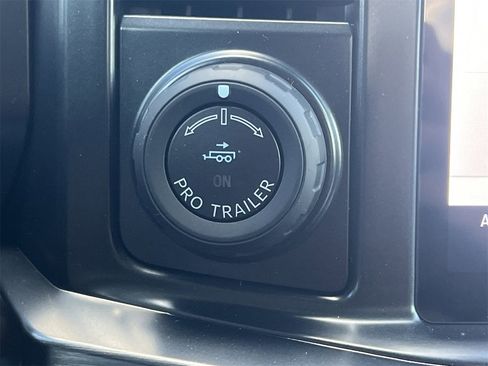 New 2026 Ford F250 Lariat w/ Black Appearance Package image 6