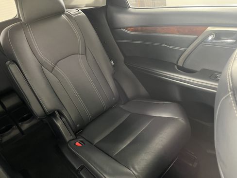 Used 2019 Lexus RX 350L w/ Premium Package AWD/4WD image 24
