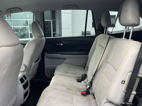 Used 2017 Honda Pilot LX image 10