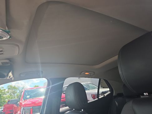 Used 2021 Buick Encore GX Select w/ Experience Buick Package FWD image 9
