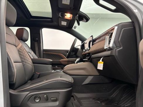 New 2026 GMC Canyon Denali image 30