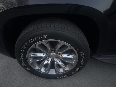 Used 2011 Chevrolet Tahoe LT image 13