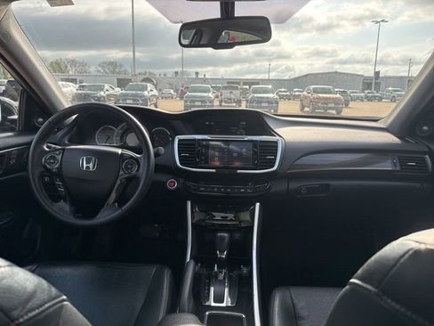 Used 2016 Honda Accord EX-L image 21