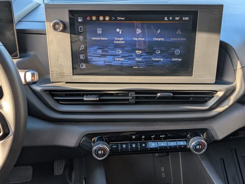 Used 2024 Chevrolet Silverado EV W/T image 25