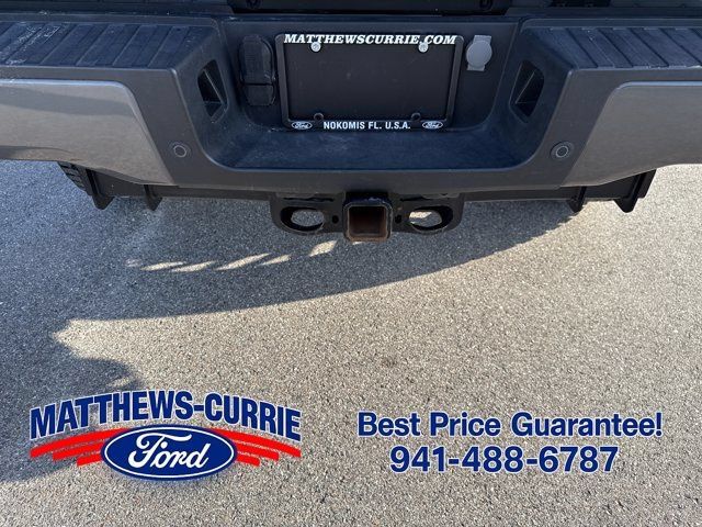 Used 2023 Ford F250 Lariat w/ Sport Appearance Package AWD/4WD image 14