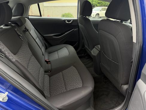 Used 2019 Hyundai Ioniq Plug-In Hybrid FWD image 26