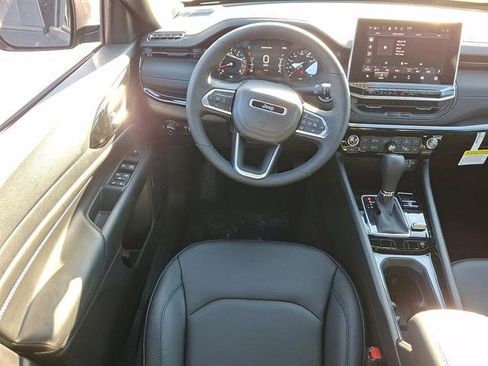 New 2026 Jeep Compass Limited image 8
