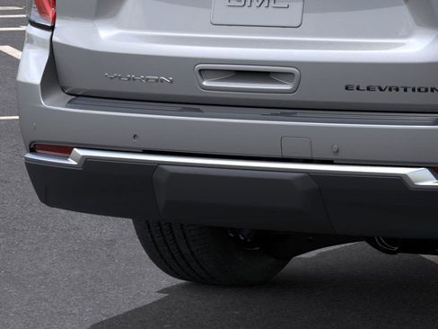 New 2026 GMC Yukon XL Elevation w/ LPO, Floor Liner Package image 15