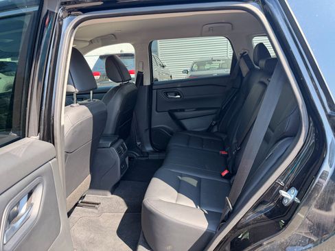 Certified 2026 Nissan Rogue SL AWD/4WD image 7