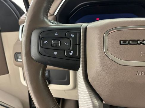 Used 2022 GMC Yukon Denali AWD/4WD image 23