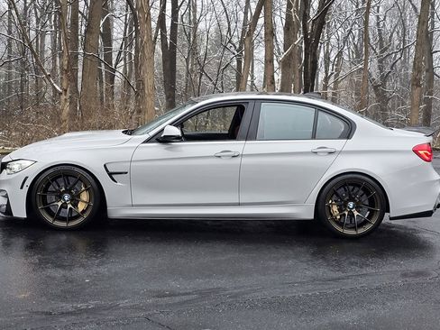 Used 2017 BMW M3 image 3