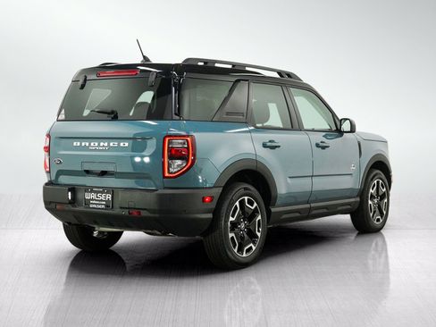 Used 2023 Ford Bronco Sport Outer Banks w/ Tech Package AWD/4WD image 8