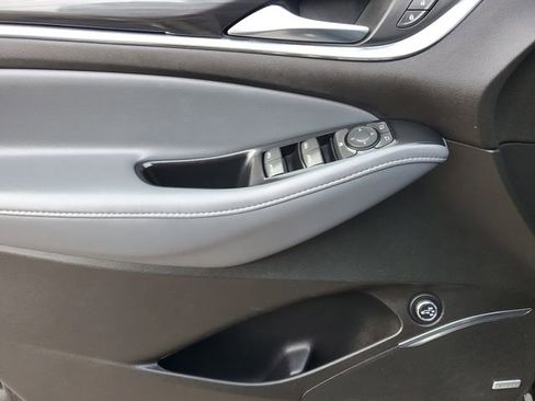 Used 2023 Buick Enclave Essence w/ Experience Buick Package image 16