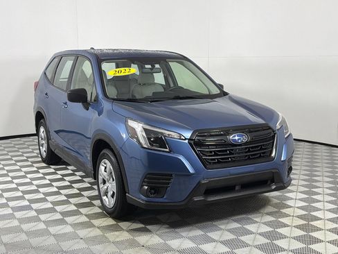 Used 2022 Subaru Forester AWD/4WD image 3