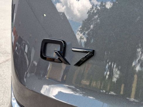 Used 2023 Audi Q7 3.0T Premium Plus w/ Premium Plus Package AWD/4WD image 30