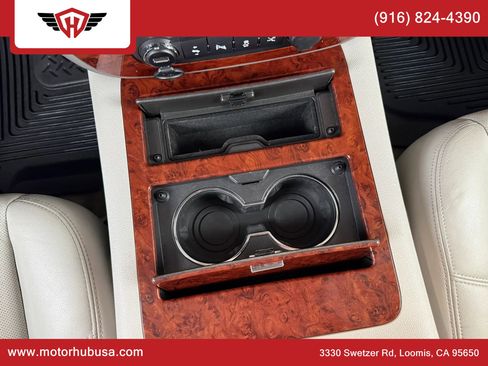 Used 2013 Chevrolet Tahoe LTZ AWD/4WD image 37