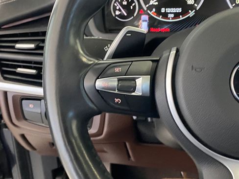 Used 2015 BMW X5 xDrive50i image 17