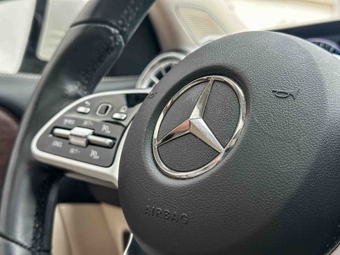 Used 2021 Mercedes-Benz GLB 250 image 29