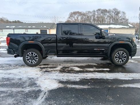 Used 2023 GMC Sierra 2500 AT4 w/ AT4 Premium Plus Package image 6