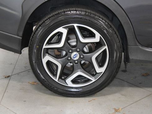 Used 2018 Subaru Crosstrek 2.0i Limited image 13