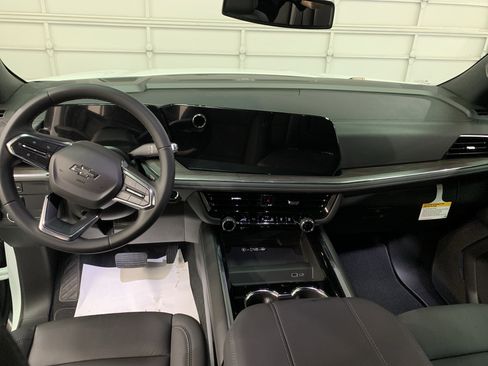 New 2026 Chevrolet Tahoe Z71 image 12