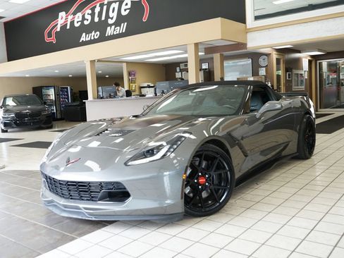 Used 2015 Chevrolet Corvette Stingray Convertible w/ 3LT Preferred Equipment Group RWD image 2