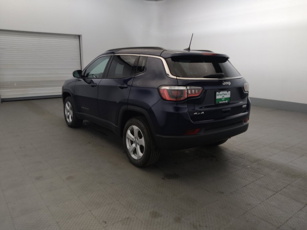 Used 2019 Jeep Compass Latitude w/ Cold Weather Group AWD/4WD image 5
