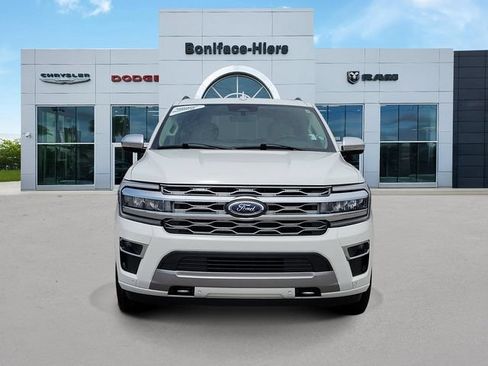 Used 2024 Ford Expedition Platinum AWD/4WD image 2