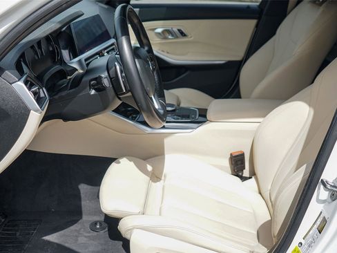 Used 2019 BMW 330i Sedan RWD image 10