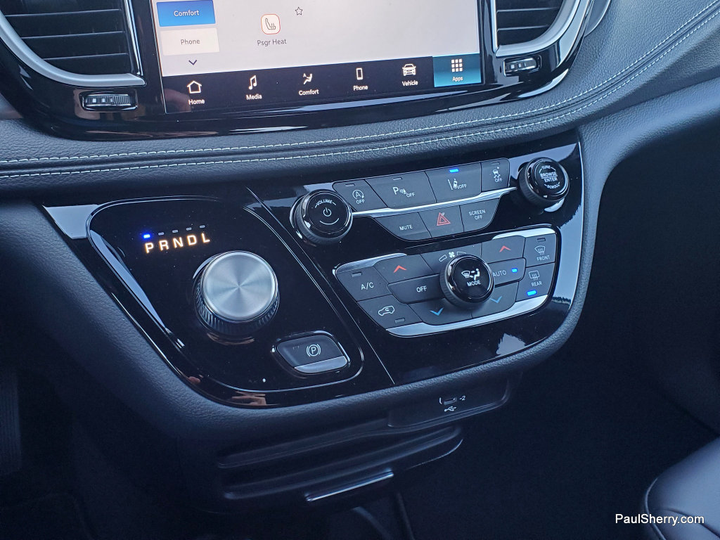 New 2026 Chrysler Pacifica Select w/ S Appearance Package FWD image 35