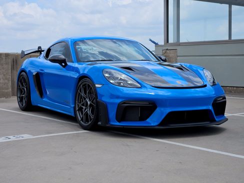 Used 2025 Porsche 718 Cayman GT4 RS RWD image 10
