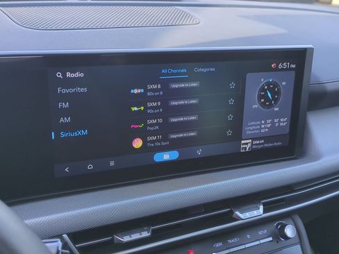 Used 2025 Hyundai Sonata SEL FWD image 13