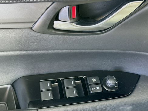 Used 2025 MAZDA CX-5 AWD 2.5 S w/ Preferred Package image 15