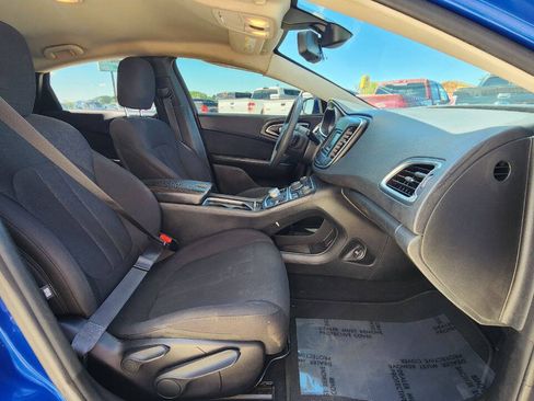 Used 2016 Chrysler 200 Limited FWD image 16