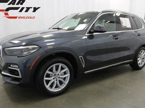 Used 2019 BMW X5 xDrive40i w/ Convenience Package image 1
