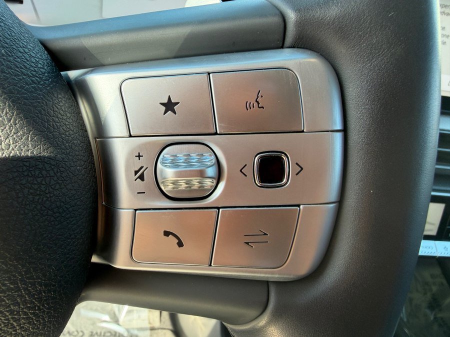 Used 2024 Genesis GV60 RWD image 16