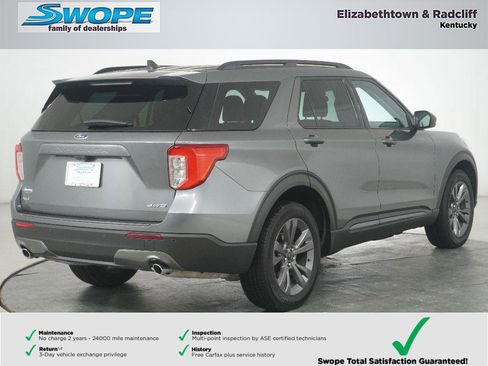 Used 2024 Ford Explorer XLT w/ Equipment Group 202A image 4