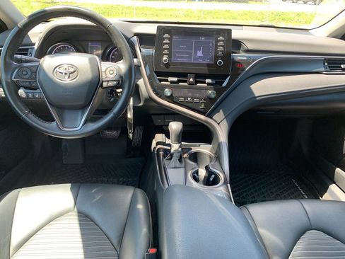 Used 2023 Toyota Camry SE FWD image 16