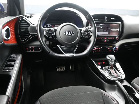 Used 2021 Kia Soul Turbo FWD image 21