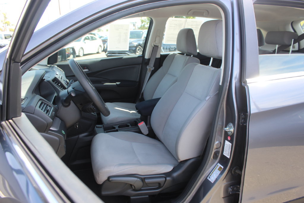 Used 2015 Honda CR-V LX image 12