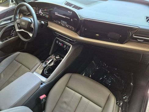 Certified 2025 Audi Q5 Premium AWD/4WD image 20