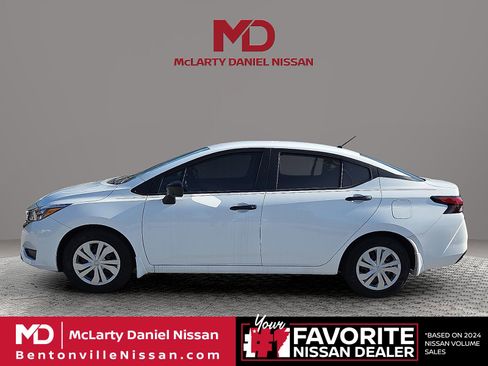 Used 2025 Nissan Versa S w/ Trunk Package FWD image 3