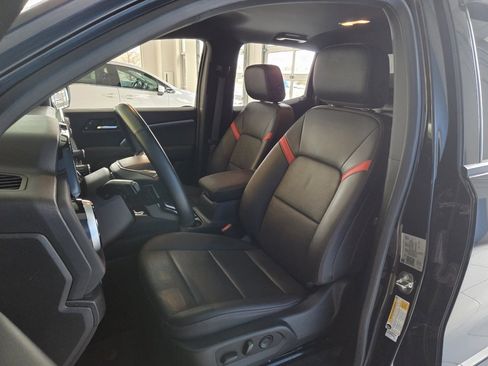 Used 2023 Chevrolet Colorado Z71 w/ Z71 Convenience Package 2 image 15