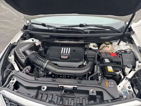 Used 2022 Cadillac XT5 Premium Luxury image 9