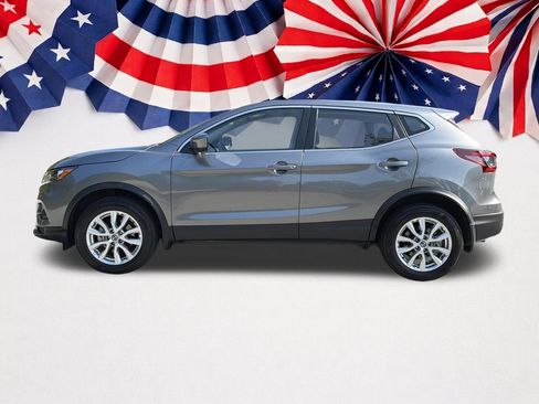 Used 2021 Nissan Rogue Sport S FWD image 16