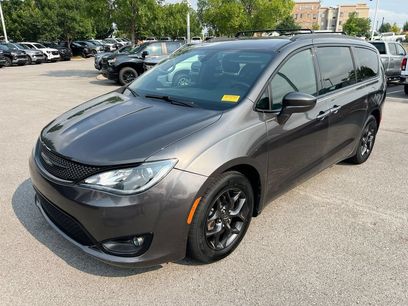 Used 2020 Chrysler Pacifica Touring-L Plus w/ S Appearance Package